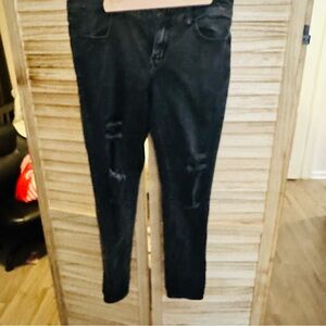 American Eagle Outfitters Black Distressed Skinny Jeans